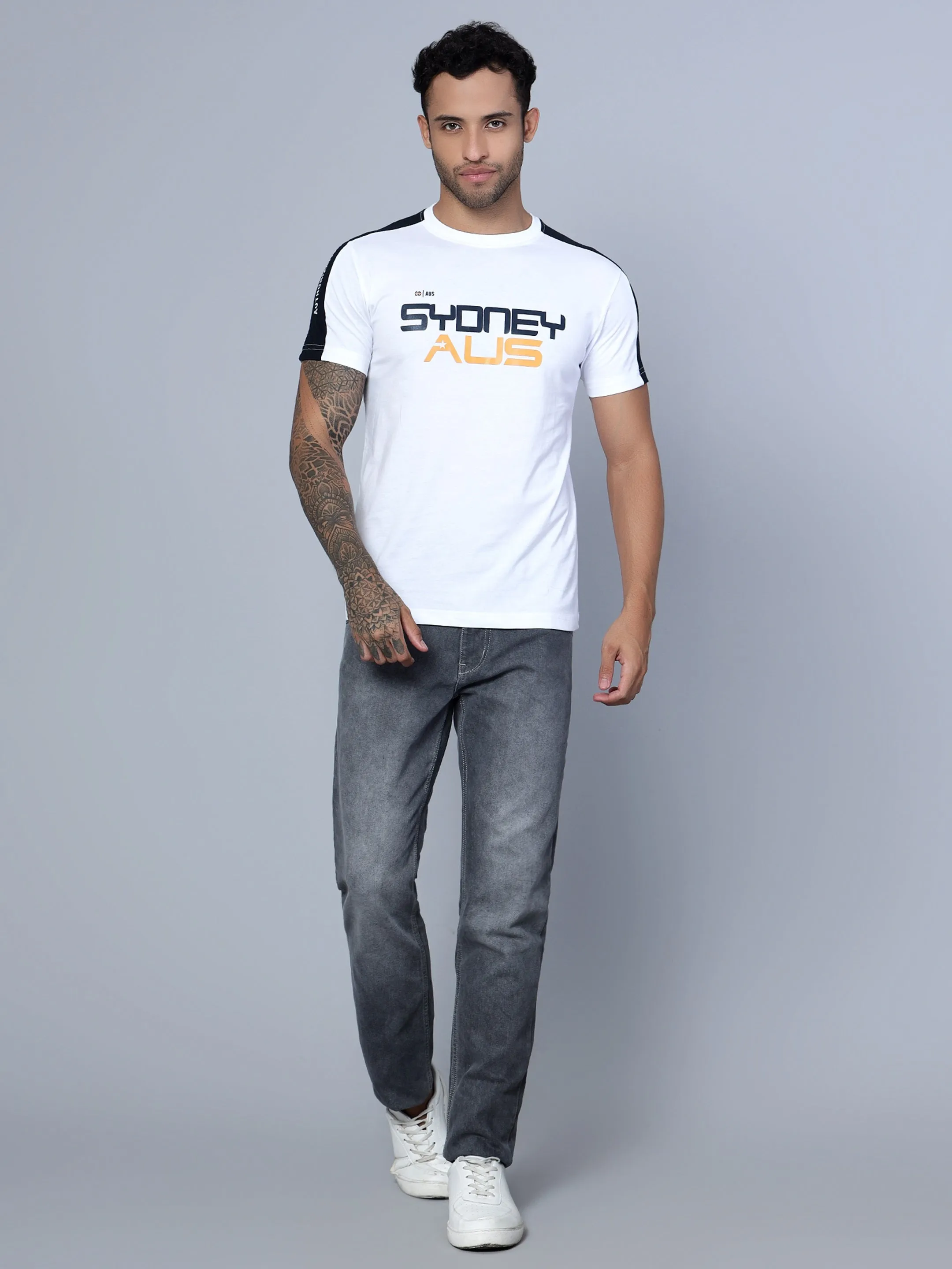 Men Round Neck White T-Shirt