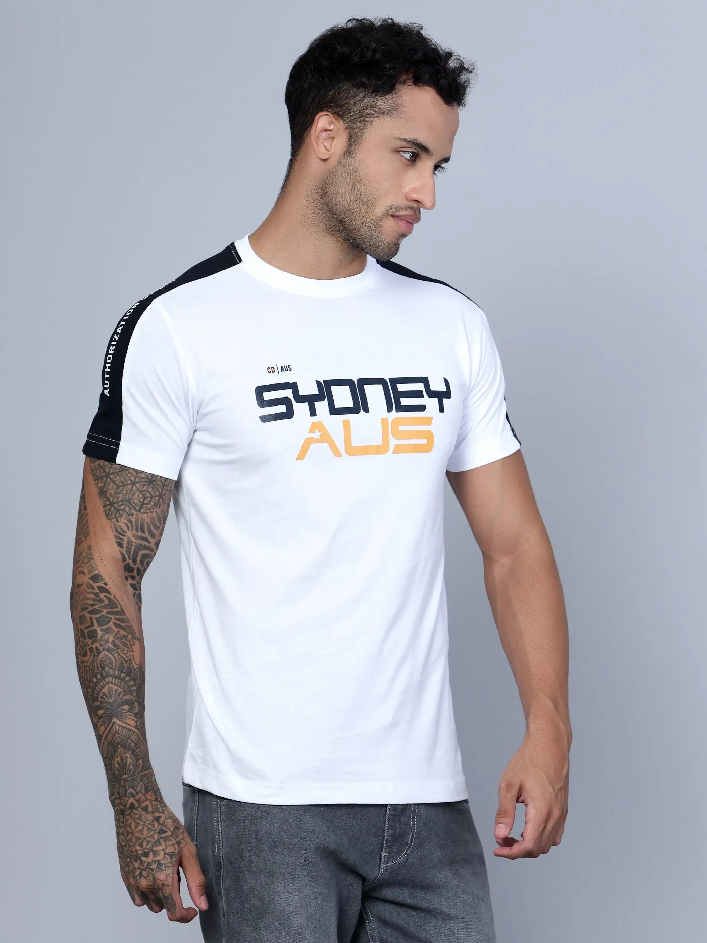 Men Round Neck White T-Shirt