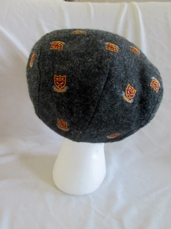 Mens ENGLISH TWEED for J. CREW driving cap hat wool Coat of Arms CHARCOAL GRAY